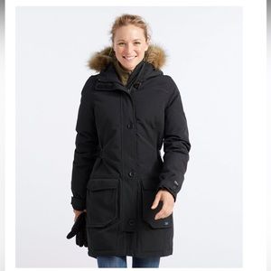 Women’s Maine Mountain Parka - LL Bean - Medium